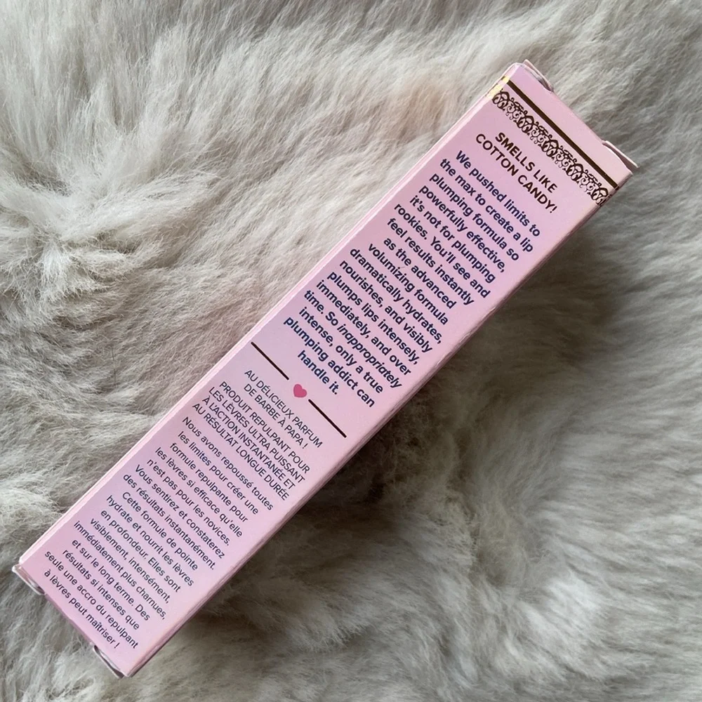 Too Faced Lip Injection Maximum Plump Lip gloss  Cotton candy kisses peachy pink